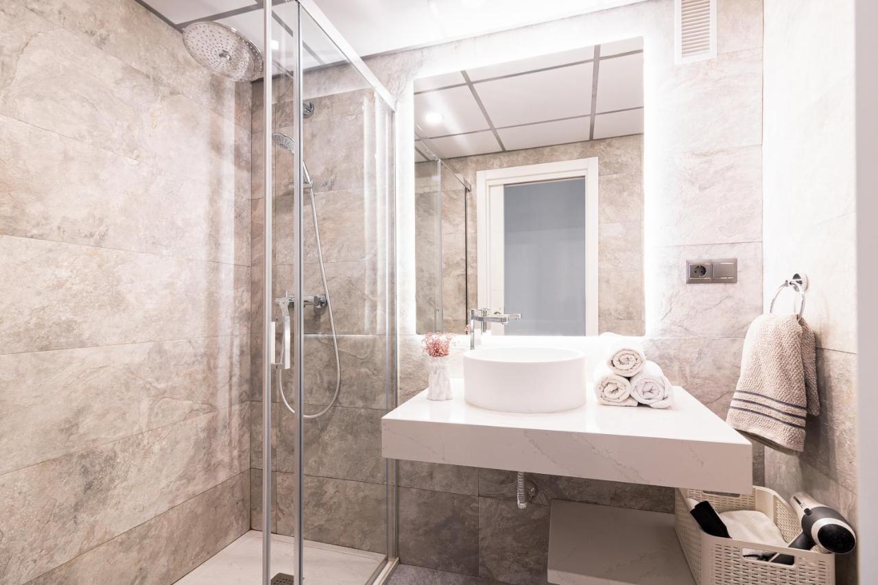 Apartamento Vicky Victoria Málaga Kültér fotó